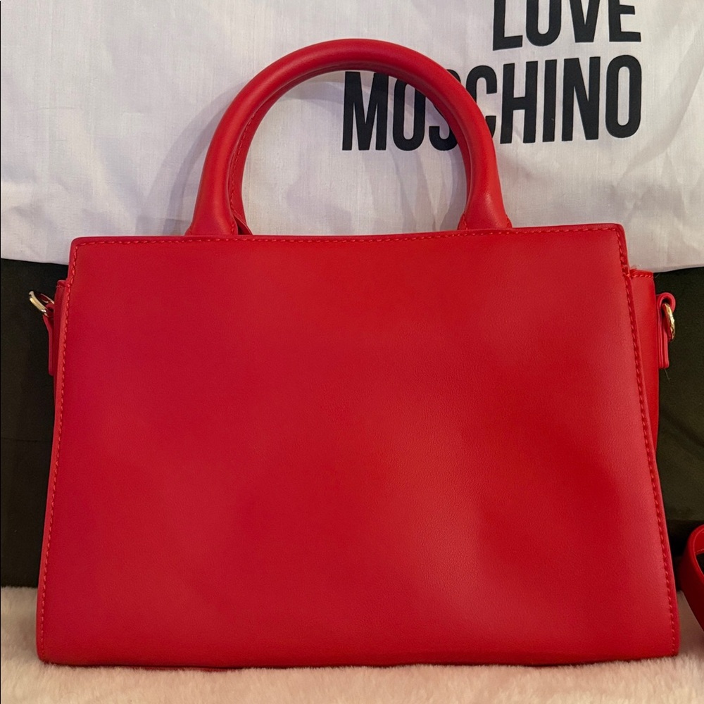 Love Moschino Red Satchel with Gold Heart Logo - Picture 2 of 11
